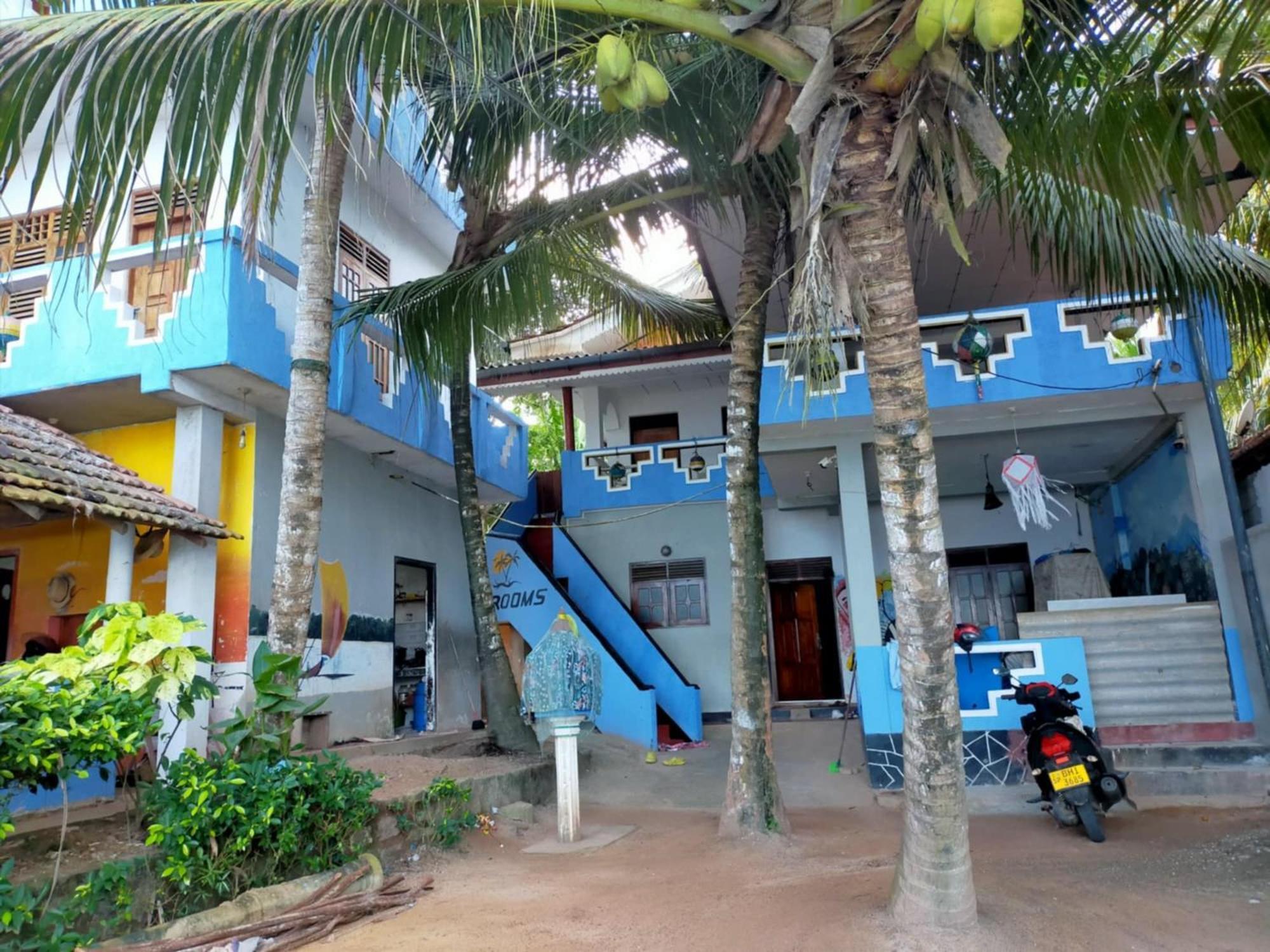Chandi Gaya Beach Guesthouse Тангале Екстериор снимка