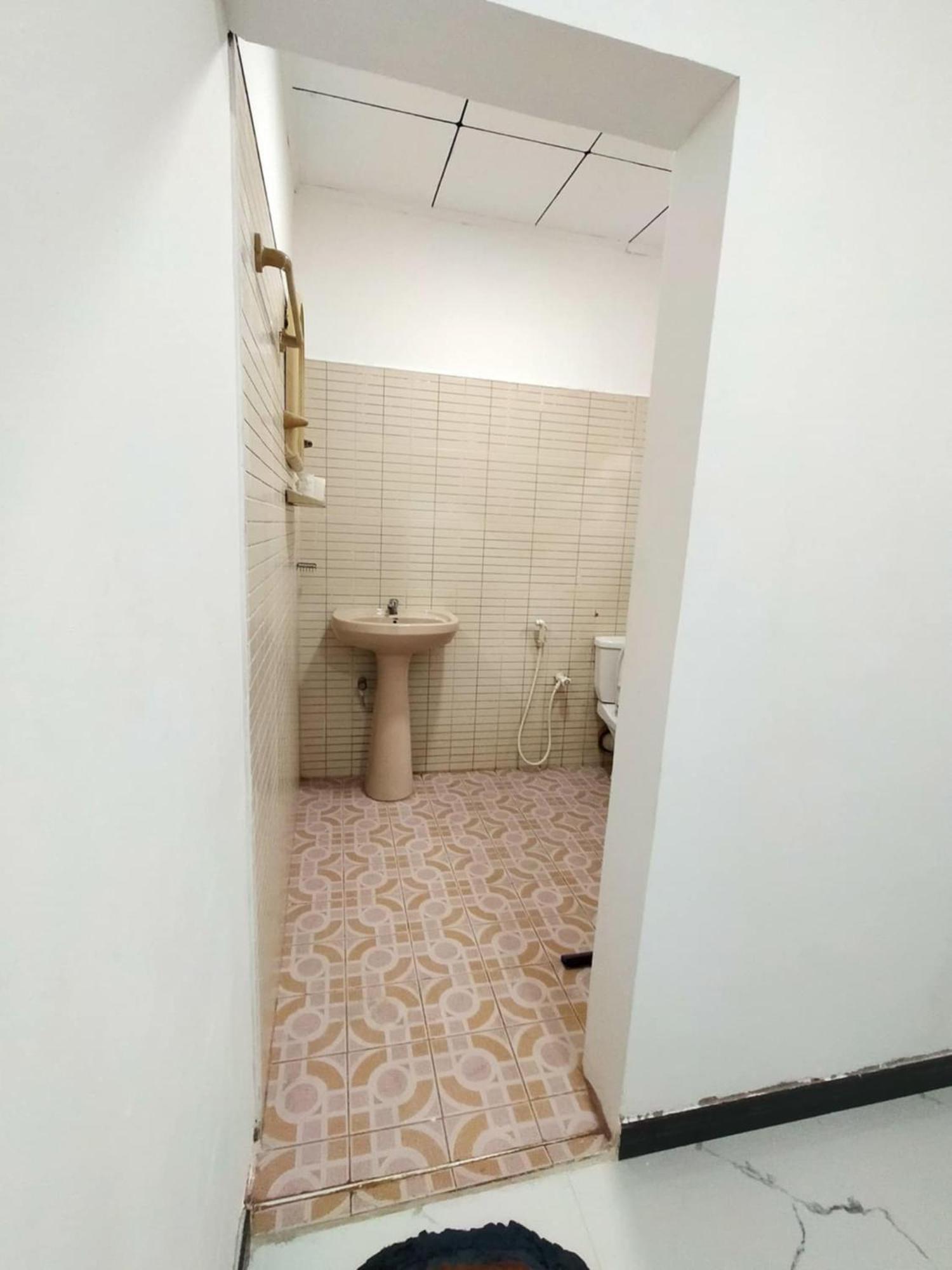 Chandi Gaya Beach Guesthouse Тангале Екстериор снимка