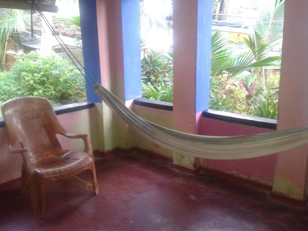 Chandi Gaya Beach Guesthouse Тангале Стая снимка